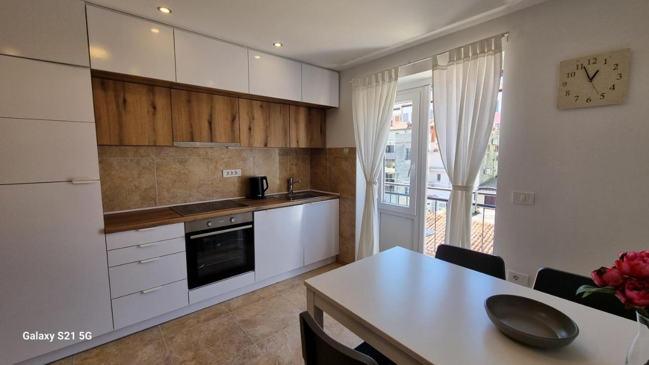 Apartment Rivarela Blu - Newly Renovated And Top Location Near Sea Novigrad Istria Dış mekan fotoğraf
