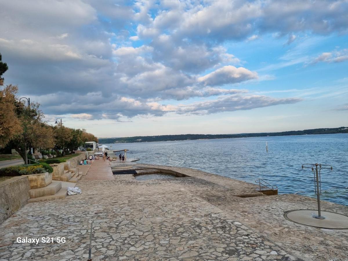 Apartment Rivarela Blu - Newly Renovated And Top Location Near Sea Novigrad Istria Dış mekan fotoğraf